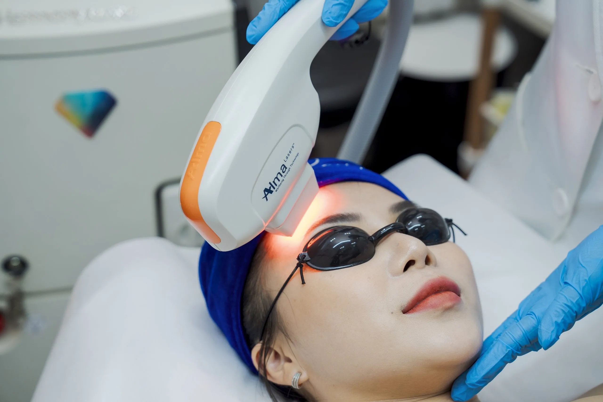 Glowing & Melasma - Harmony Laser XL PRO