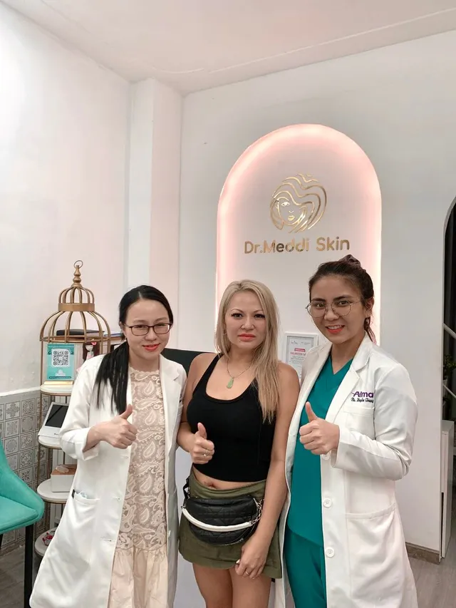 Hành trình làm đẹp môi và điều trị sẹo của Ms. Kiki Gardner