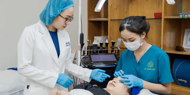Where is the effective acne treatment clinic in Ho Chi Minh City?