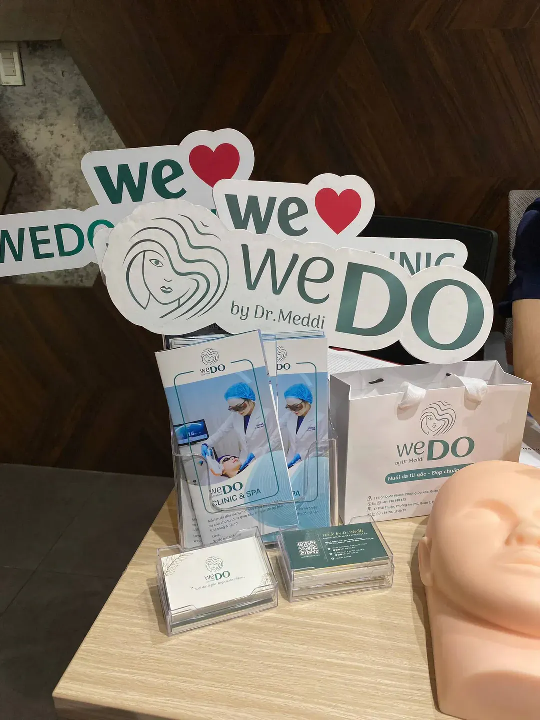 WEDO đồng hành cùng Workshop Cafe 4 Mùa – Thuật Thôi Miên, Ngôn Từ Hút Khách của FWD