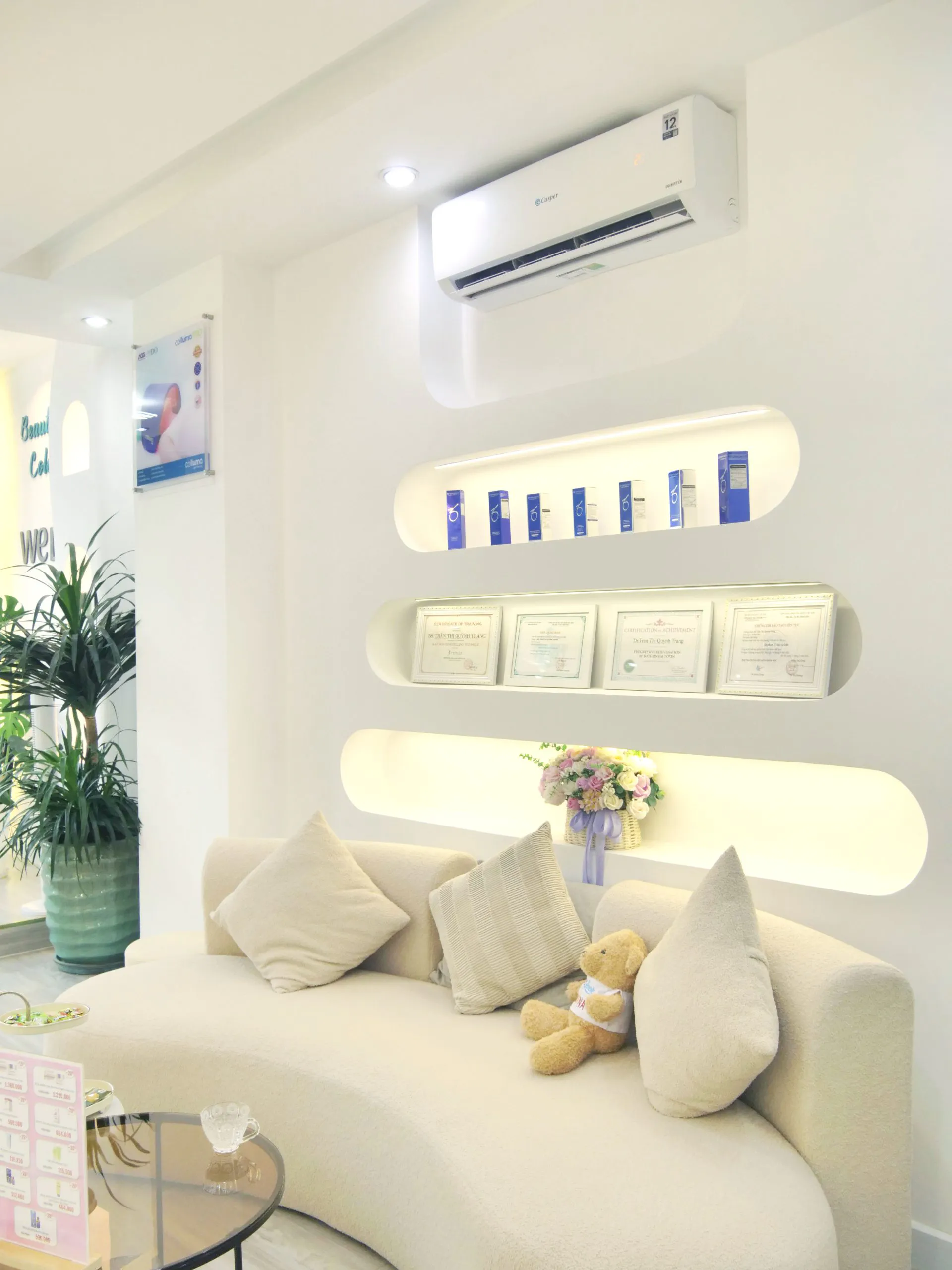 Khu chăm sóc & sản phẩm